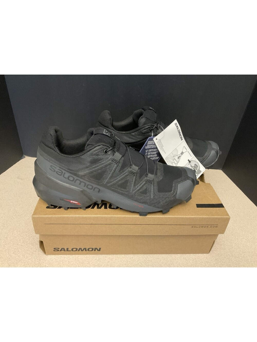 New! Womens Salomon Speedcross 5 Black Trail Running Shoes. Size 7.5. Awesome!